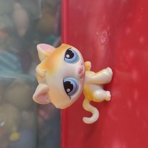 Littlest Pet Shop cat